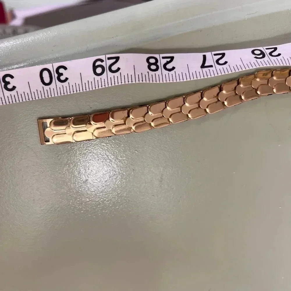 Vintage Women's Unbranded Belt, Gold,‎ 30 inches